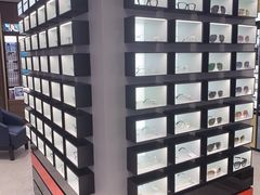 -LensCrafters亮视点(东方新天地店)