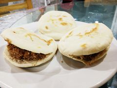 -YI PIN JU 一品居中餐厅 中国超市