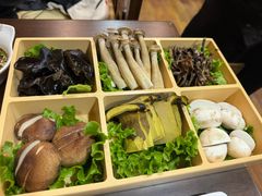 -爱新觉罗福臨火锅馆(万科滑雪场店)