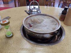 -东巴谷野生菌火锅餐厅