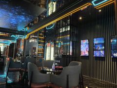 -屋有岛沉浸游戏旗舰店(中山公园店)