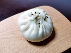竹笋丁鲜肉包-白玉兰食品甜凤店(合生汇店)