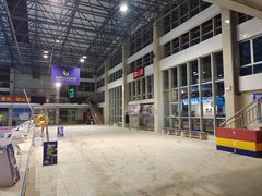 -奥冠体育华师附中恒温游泳馆