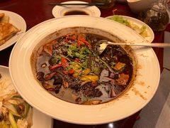 -粤尚腾香居中餐厅(首都机场希尔顿店)