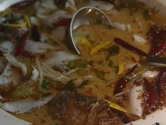 -江渔儿酸菜鱼(万科东荟城店)