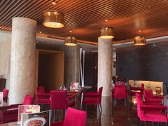 -粤尚腾香居中餐厅(首都机场希尔顿店)