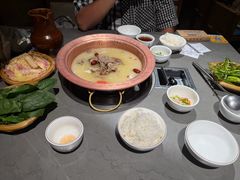 -阿婆情腊排骨火锅·野生菌季(古城旗舰店)