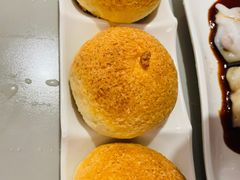 酥皮焗叉烧包-添好运点心专门店(深水埗店)