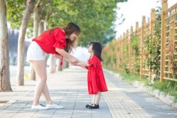 -格林童趣专业儿童摄影(公益西桥店)