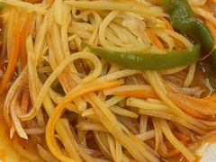 -金杨拉面王小吃面馆·牛三宝面·红烧牛肉粉