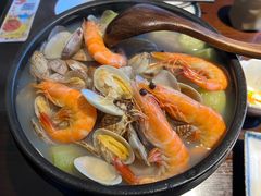 丝瓜海鲜锅-松子料理(白家庄店)