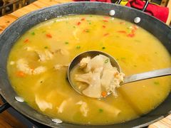 -霄汉牛三鲜湖北砂锅菜(万松园2店)