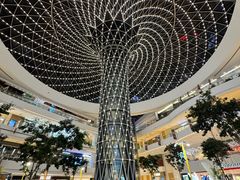 -LuOne凯德晶萃广场(徐家汇路店)