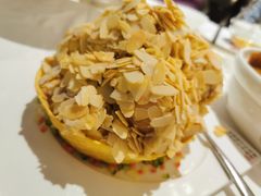 杏香沙律虾球-和苑·精致粤菜(珠江新城店)