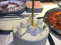 -山与蓝·轻糖鲜果蛋糕(勒泰店)