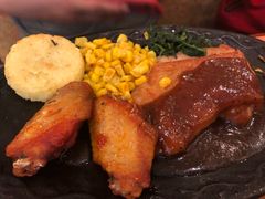 鸡翅配黑椒鸡排-萨莉亚意式餐厅(悦荟广场店)