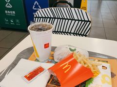 板烧鸡腿堡套餐-麦当劳(宜安广场店)