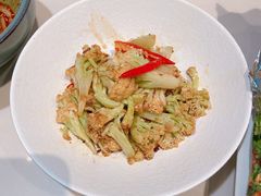 -渔语鱼酸菜鱼新川菜(来福士店)