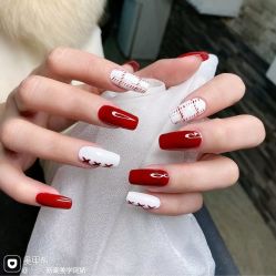 -Pink You美甲洗眉纹绣定制中心