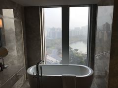 -上海宝华万豪酒店
