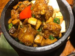 金不换三杯鸡-默加东南亚美食(大宁音乐广场店)