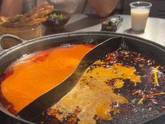 -鹿鸣山草本茶香火锅(园西路店)