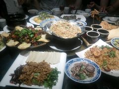 -芳林嫂 湖边边巧媳妇渔家菜馆