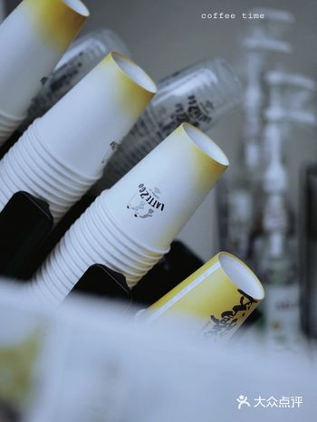 心理都默默飘过“外卖一条街”的感叹…