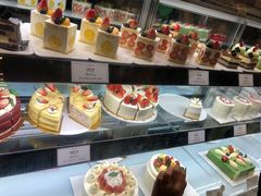 -罗森尼娜(德思勤店)