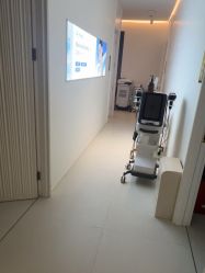 -苑苑vbeauty科技美容SPA