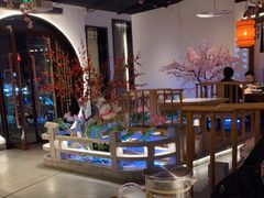 -荷塘秋月·本帮江浙菜(国权路店)