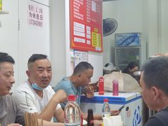 -何永光123鲜牛肉馆(1号店)