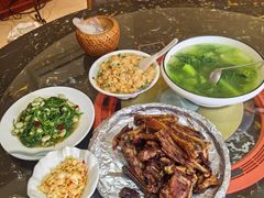 -跃进桥火烧鸡(怒江西岸店)