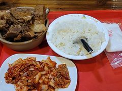 -万和春排骨砂锅米饭(湖北路店)