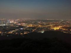 -紫金山山顶公园