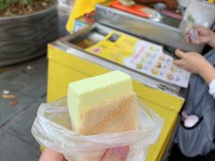 -詹爷爷乌节路街头冰淇淋