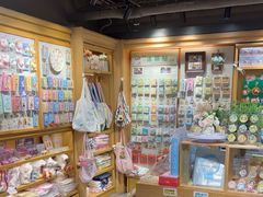 -猫的天空之城概念书店(苏州诚品店)