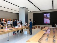 -Apple零售店(玄武湖店)