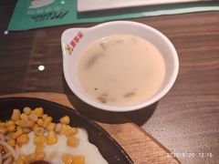 -豪享来牛排·中西简餐(黄河路店)