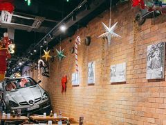 大堂-1886德国汽车餐厅(外滩十六铺码头店)