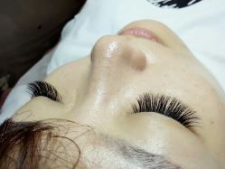 睫毛嫁接-光SPA科技美肤