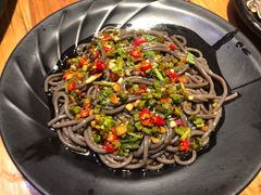 凉拌蕨根粉-千子脆皮烤鱼(罗斯福店)