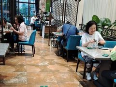 -马老六清真餐厅(雁滩店)