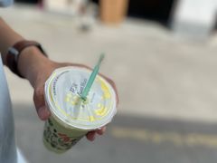牛油果+益力多-花姨·老电影院果汁冰(88号店)