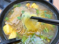牛肉咖喱粉丝-小杨生煎(火车站北广场店)