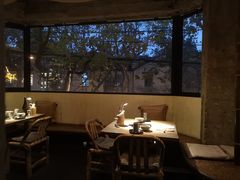 大堂-毛辣果·酸