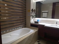 -兴芮温泉度假区