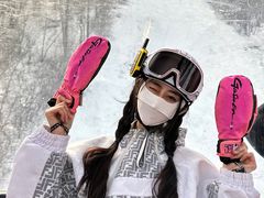 -亚布力新体委滑雪场