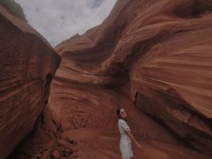 -波浪谷