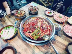 -老街·稳拈老火锅(海椒市店)